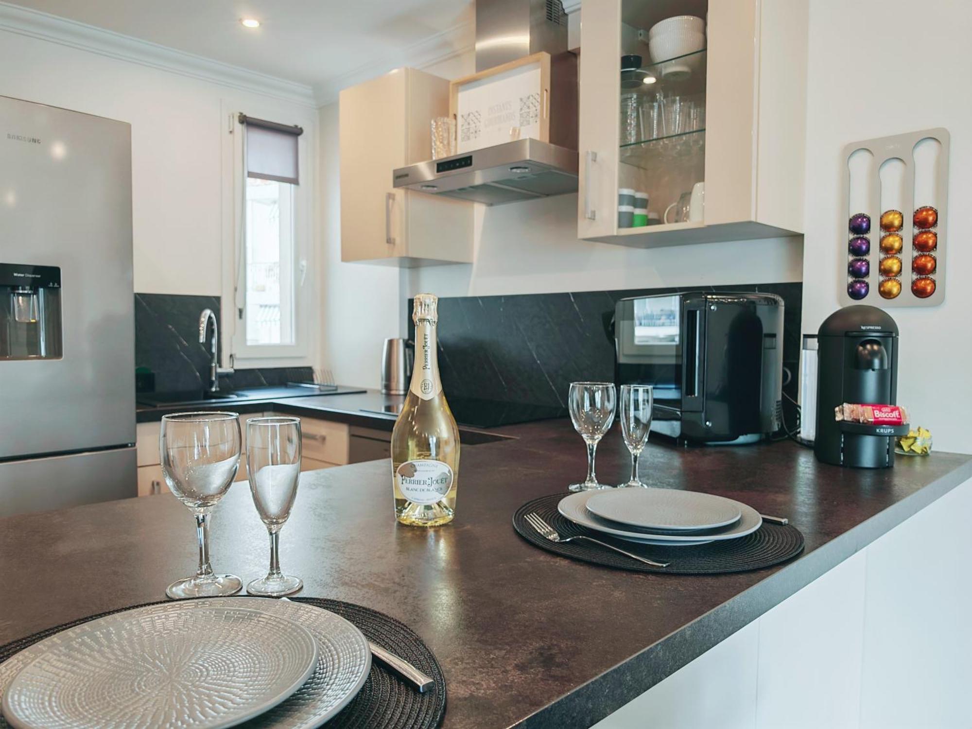 Magnifique Appartement Le Cannet,Cannes, Parking, Wifi Экстерьер фото